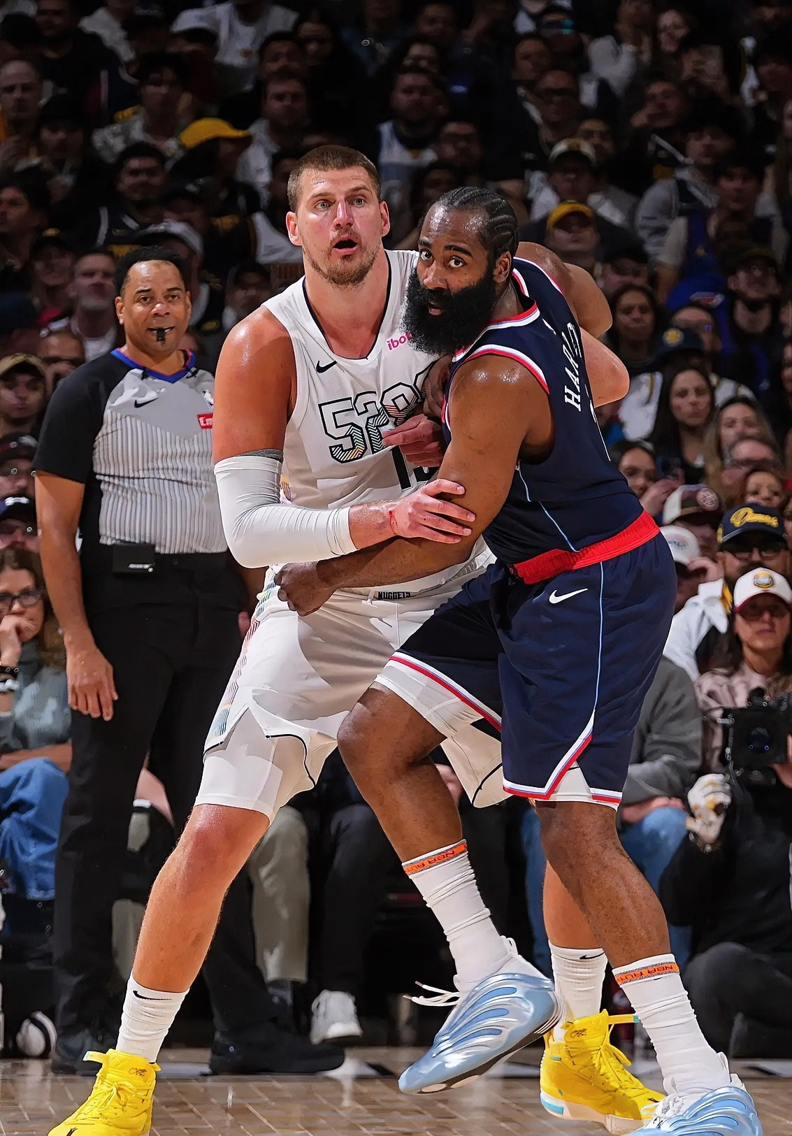 穆雷连续十二场比赛得分超过势不可挡，掘金挑战极限！(穆雷集锦2021)